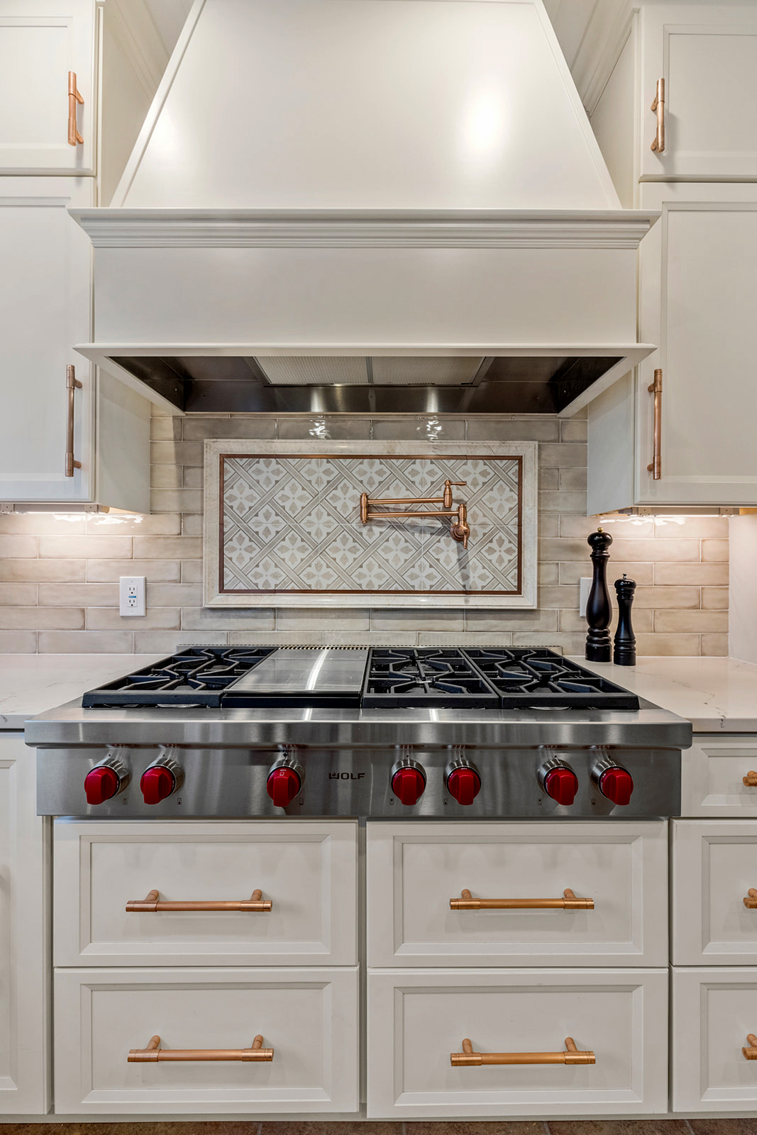 Shipwatch - Premium Cabinets